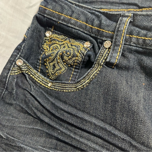 Women's Black Jeans - Picture 3 of 5